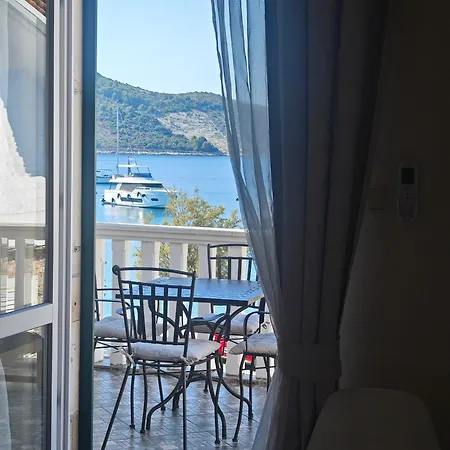 La Mare * Primošten