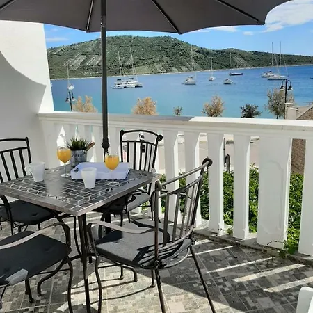 La Mare * Primošten